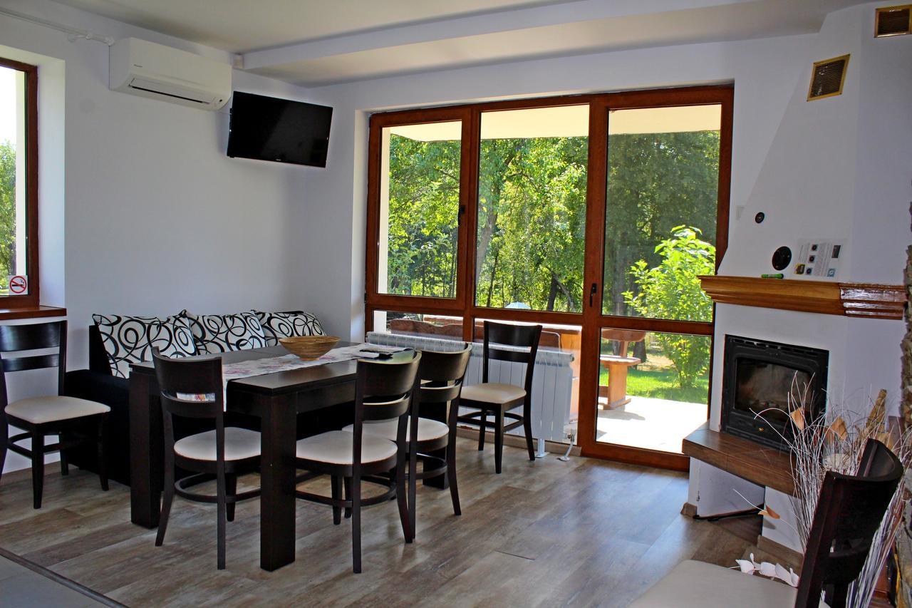 Sinjirite Complex Hotel Elena Buitenkant foto